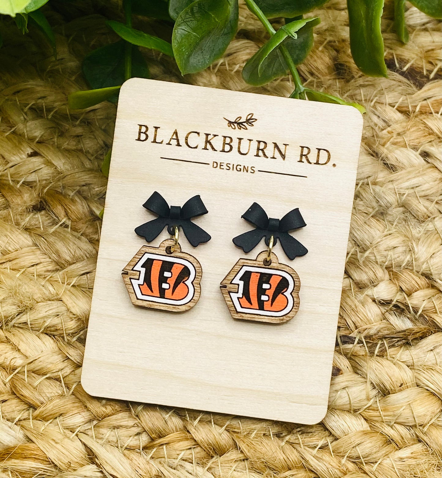 Petite Black Bow Bengals B Dangle