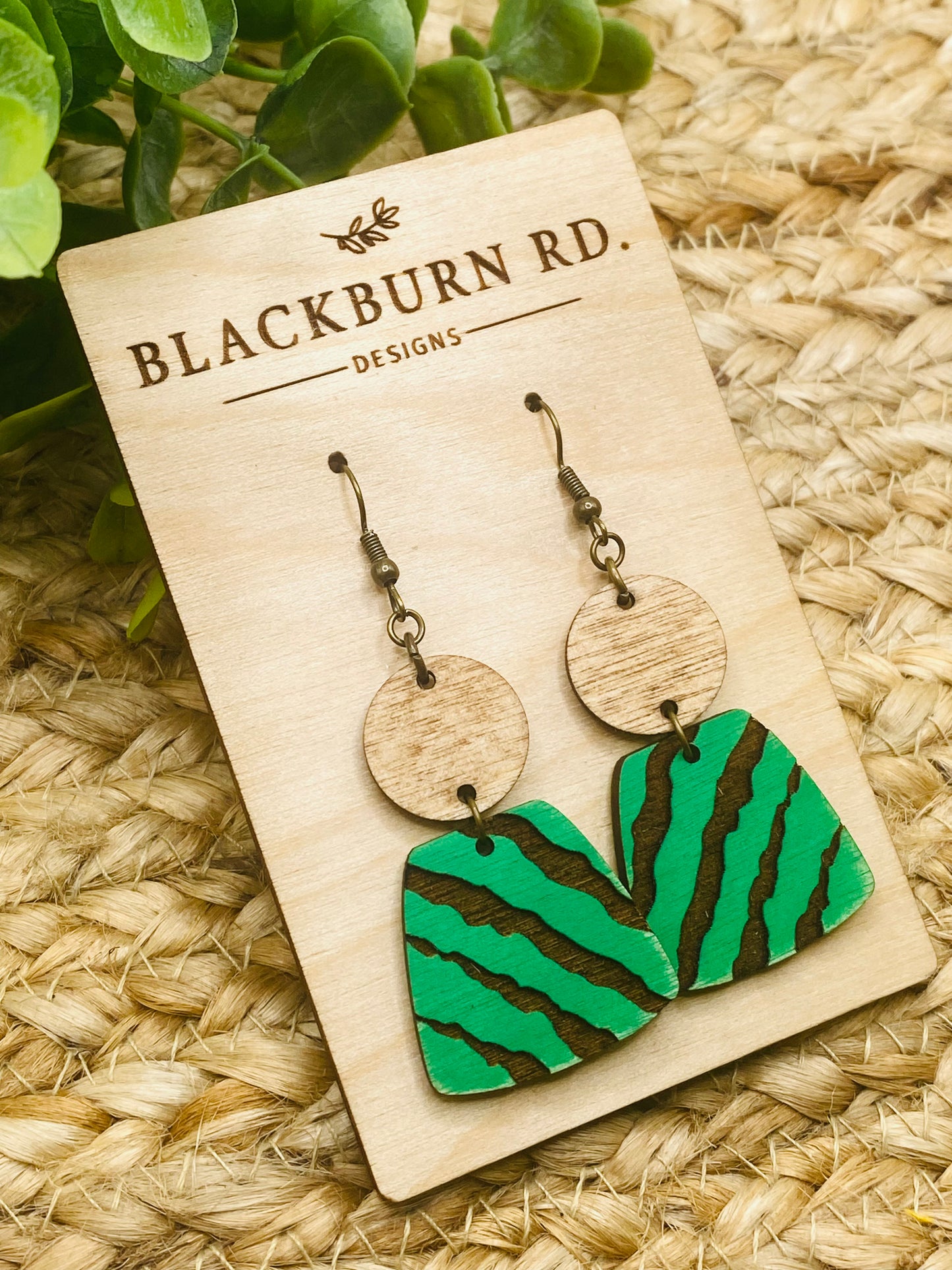 Wildcat Clawed Oblong Dangles
