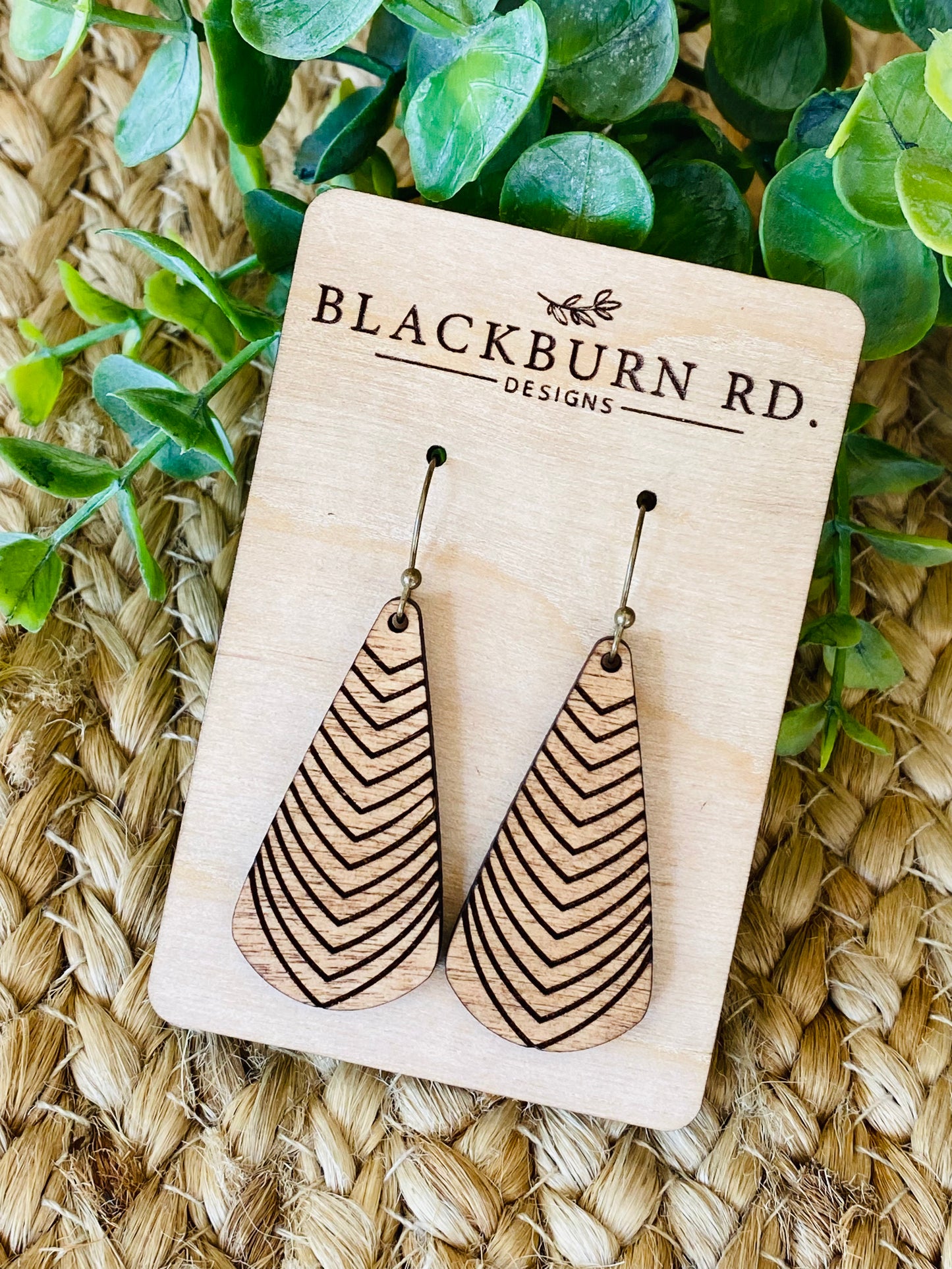Long Triangle Pointed Stripe Dangle Earrings