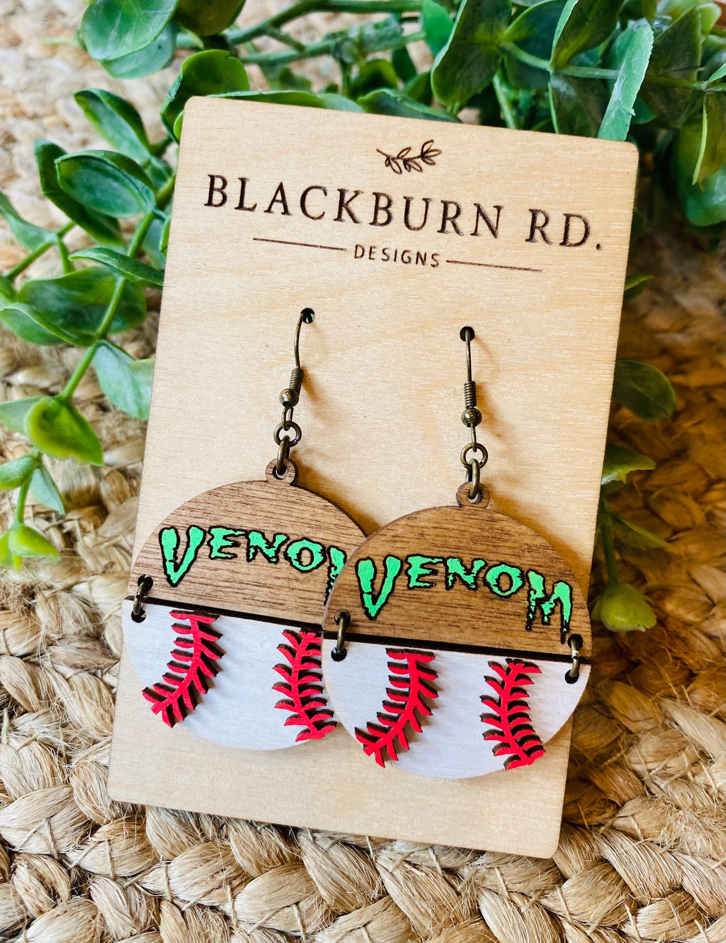 Venom Dimensional Split Baseball Round Dangles