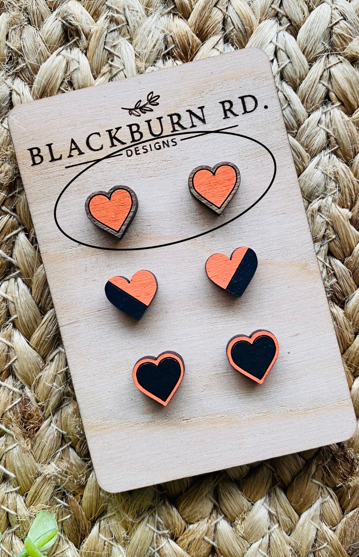 Tiger Color Heart Studs