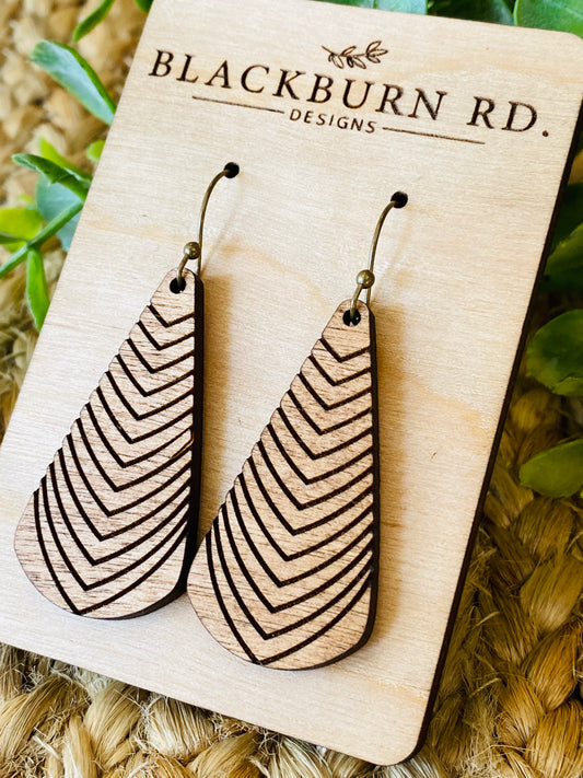 Long Triangle Pointed Stripe Dangle Earrings